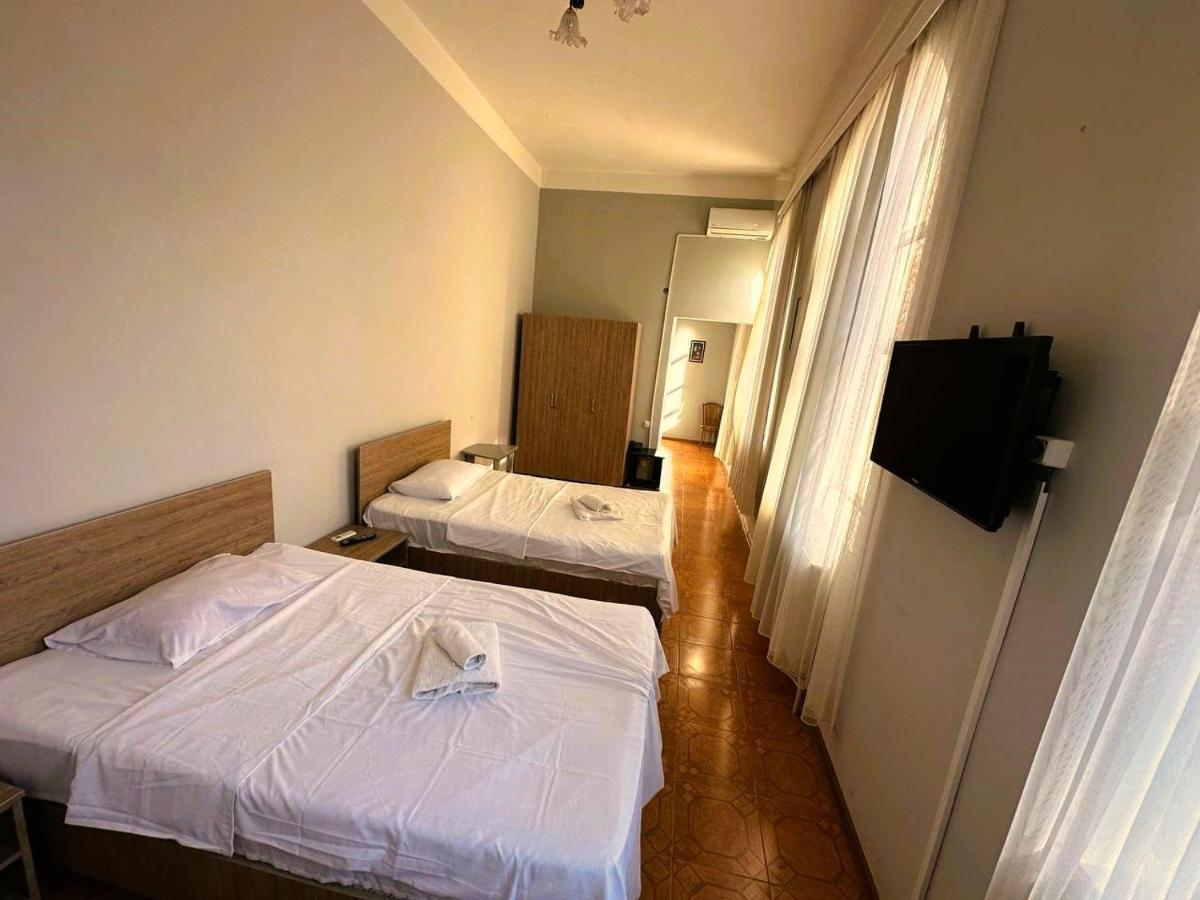 G Bakuri Hotel Batumi Eksteriør billede